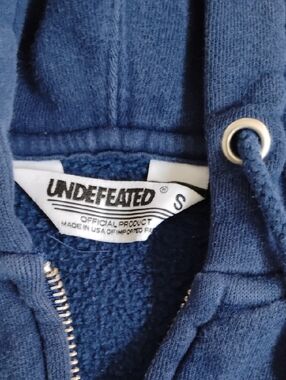 Undefeated Navy Blue Hooded Zip Jacket. Size Small Women